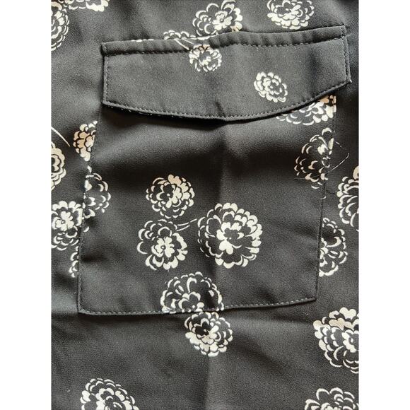 Ann Taylor Size XS Black Floral V Neck Silky 100% Polyester Long Sleeve blouse - Picture 7 of 11